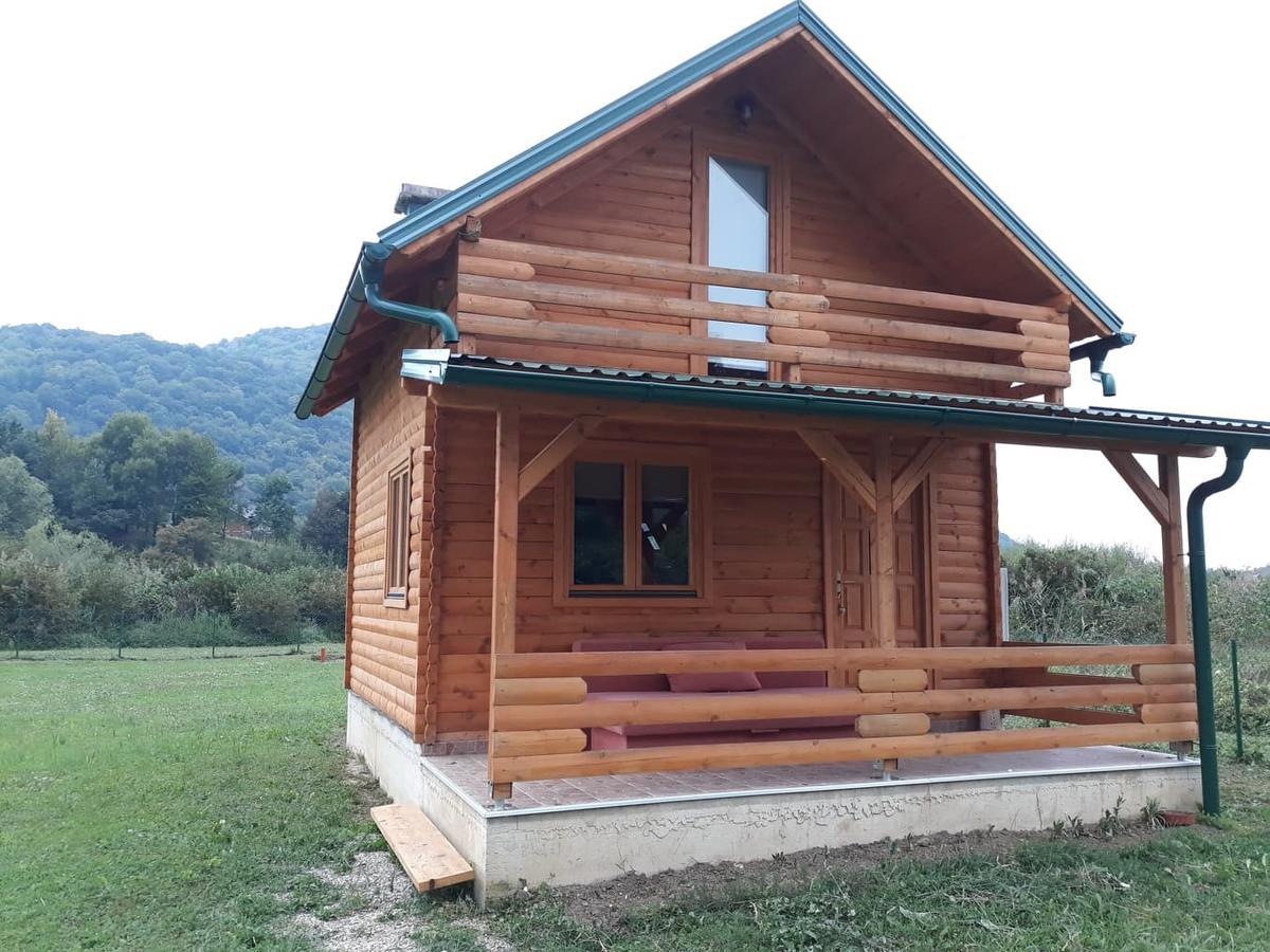 Una Si Villa Lohovo Exterior photo